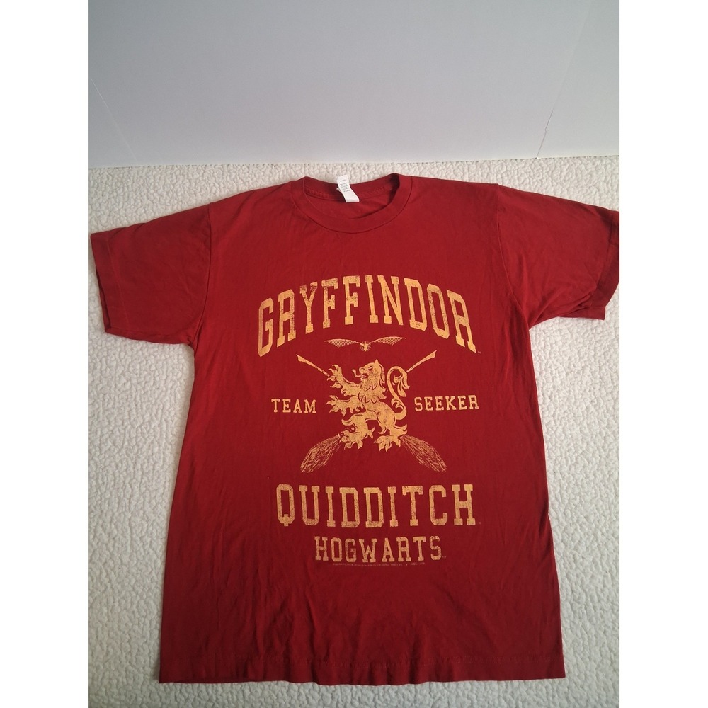 Harry Potter Gryffindor Quidditch Team Seeker T-Shirt Tultex Red Mens Medium